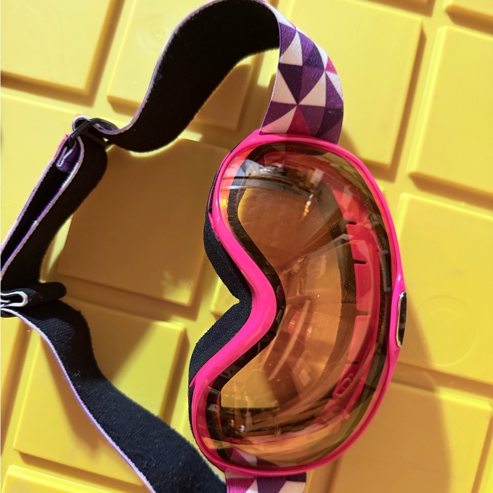 Pink and Black Kids Ski Goggles